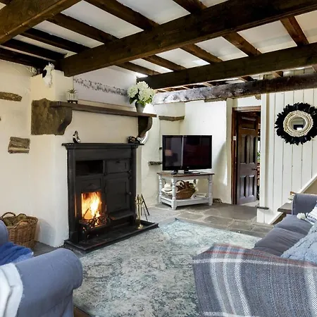 Finest Retreats - Ellen'S Cottage Bury  Exterior photo