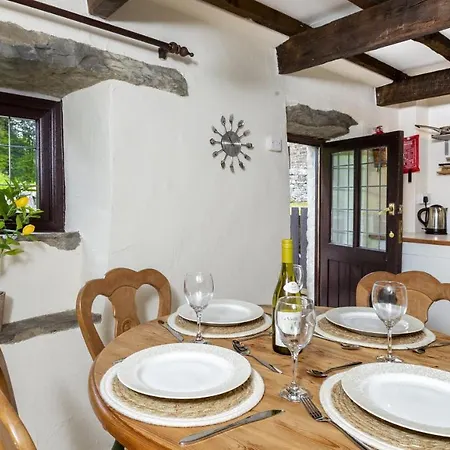 Finest Retreats - Ellen'S Cottage Bury  Exterior photo
